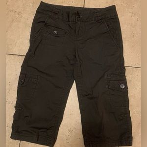 DKNY Active convertible cropped pants/shorts. Size 2.